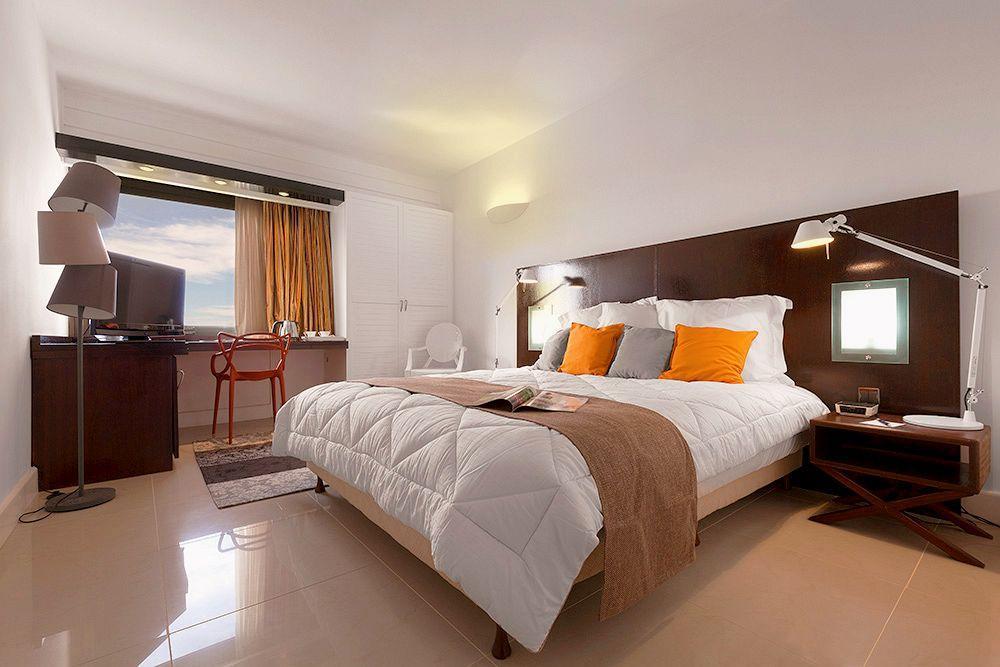 Hotel Le Saint Denis Екстериор снимка